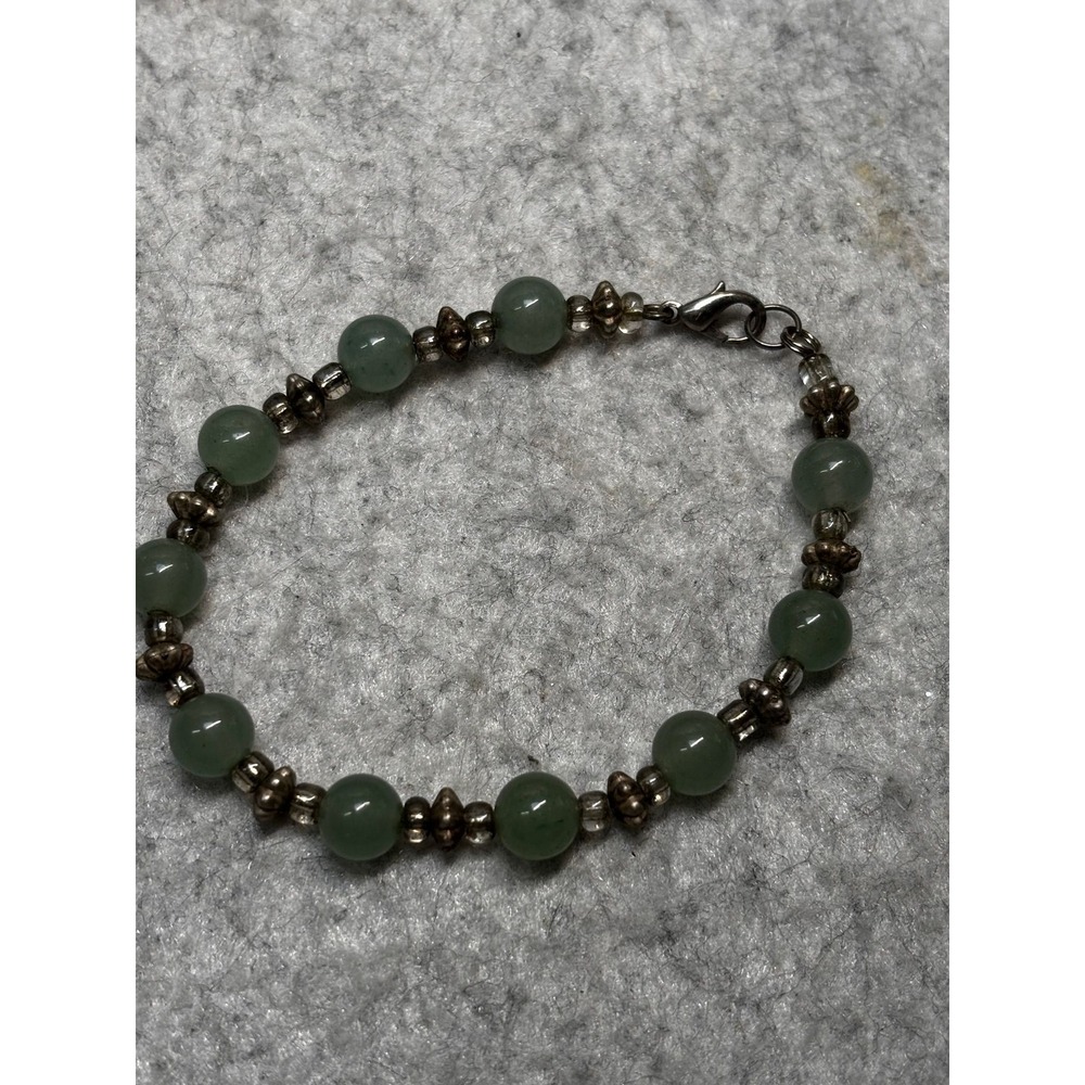 #20. Vintage Green Jade Beaded Bracelet